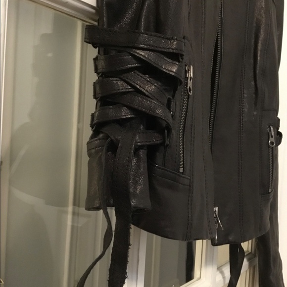 Nannette Lapore Women’s size 4. (XS/S) black moto jacket - Picture 11 of 11